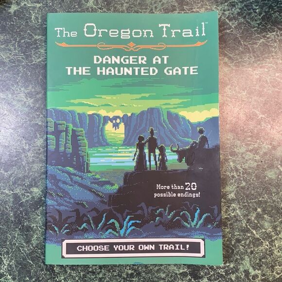 The Oregon Trail Danger At The Haunted Gate Book - Picture 1 of 3